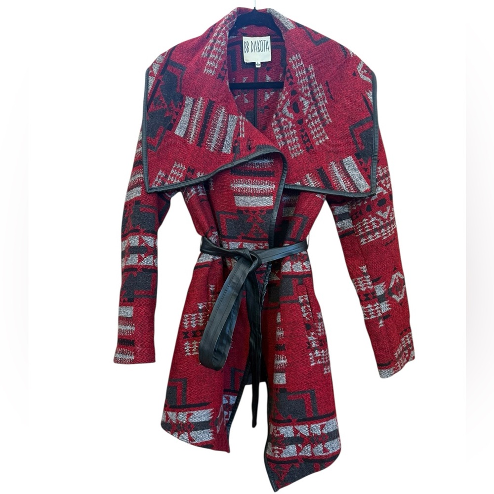 BB Dakota Wrap Belted Jacket, L - Picture 2 of 8